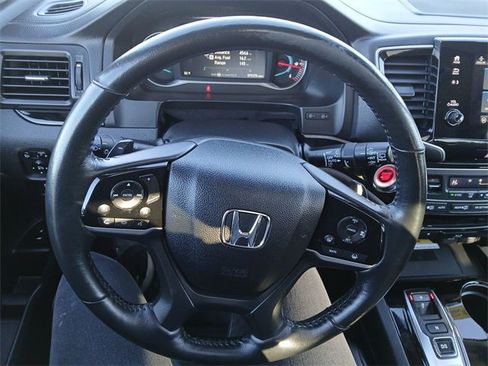 Used 2020 Honda Pilot Elite image 14