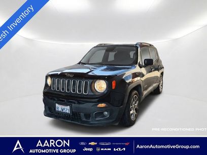 Used 2018 Jeep Renegade Latitude w/ UConnect 8.4 Nav Group
