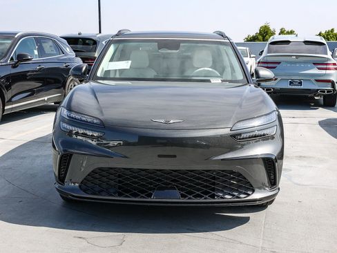 New 2026 Genesis GV60 RWD image 2