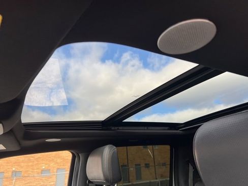 Certified 2023 Ford F150 Platinum w/ Equipment Group 701A High image 20