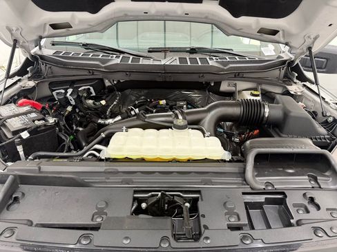 New 2025 Ford F150 XLT w/ Equipment Group 301A Standard image 8