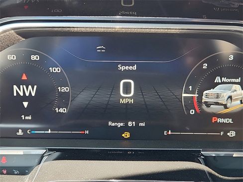 New 2026 GMC Sierra 1500 SLE w/ Preferred Package image 18