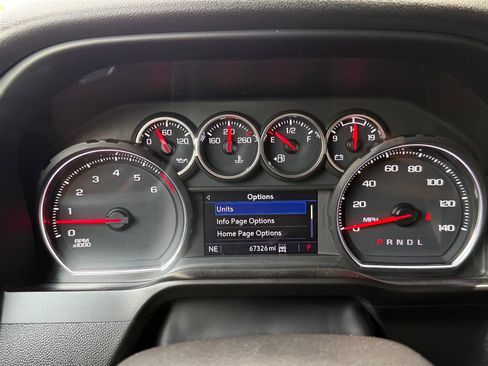 Used 2021 Chevrolet Silverado 1500 LT Trail Boss w/ Bed Protection Package AWD/4WD image 35