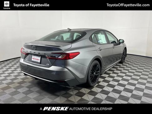 Used 2026 Toyota Camry SE FWD image 14