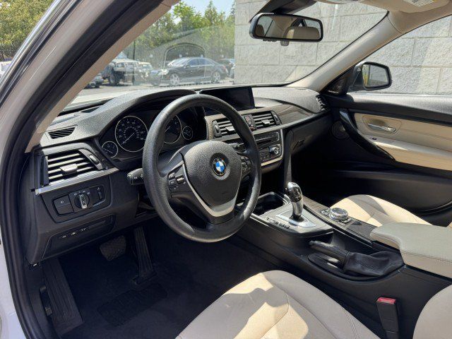 Used 2015 BMW 335i xDrive Sedan AWD/4WD image 6