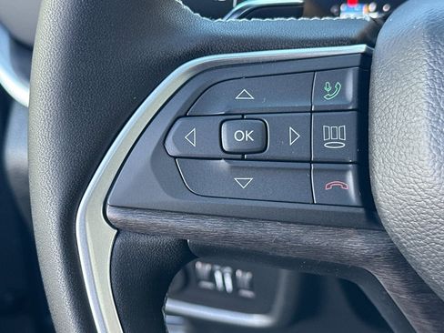 New 2025 Jeep Grand Cherokee L Limited w/ Trailer Tow Package image 29