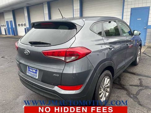 Used 2018 Hyundai Tucson SE AWD/4WD image 3