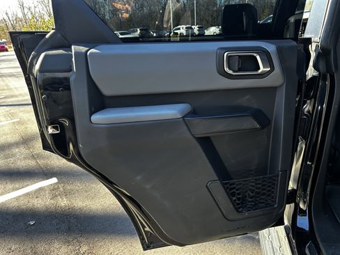 Used 2023 Ford Bronco Big Bend image 27