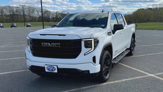 Used 2022 GMC Sierra 1500 Elevation AWD/4WD image 3