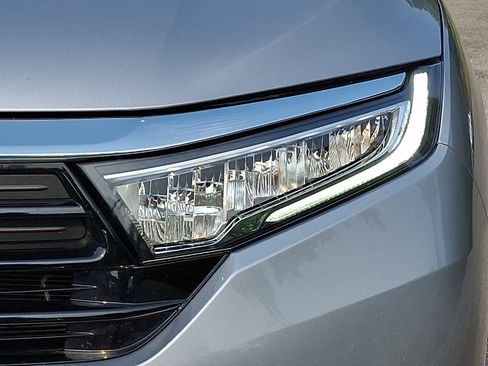 Used 2023 Honda Odyssey EX-L image 9