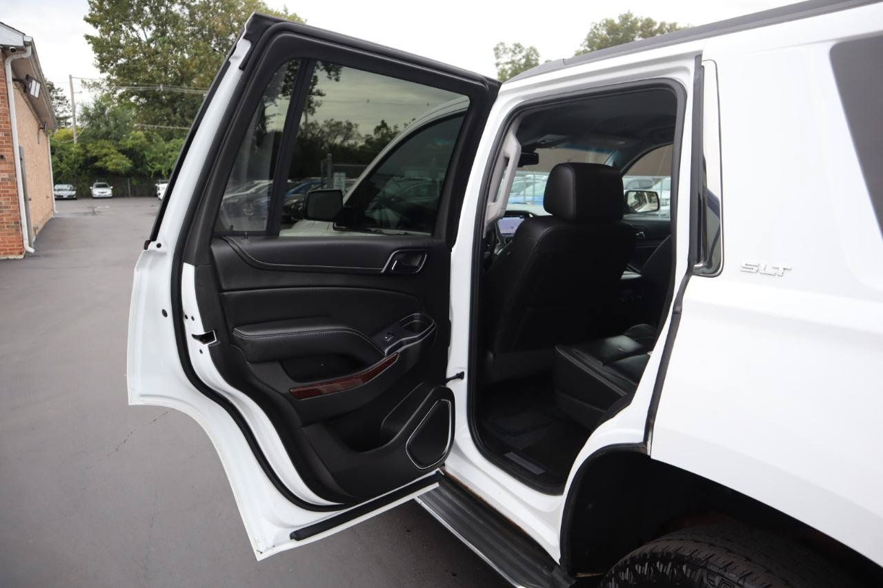 Used 2017 GMC Yukon SLT AWD/4WD image 18