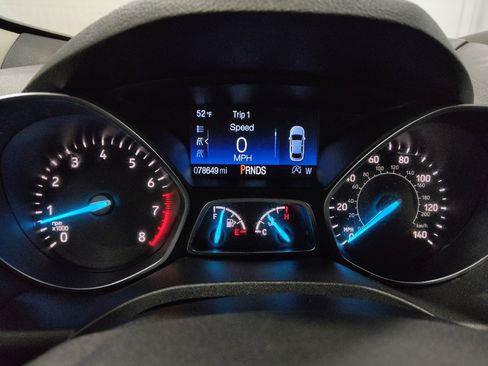 Used 2019 Ford Escape Titanium AWD/4WD image 23