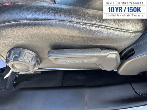 Used 2020 Jeep Gladiator Rubicon image 17