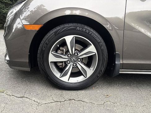 Used 2019 Honda Odyssey Touring image 8