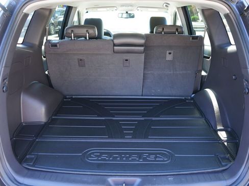 Used 2012 Hyundai Santa Fe SE AWD/4WD image 9