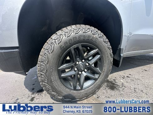 Used 2026 Chevrolet Silverado 1500 Custom Trail Boss AWD/4WD image 10