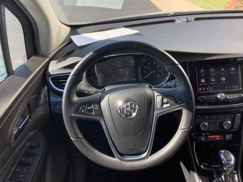 Used 2022 Buick Encore Preferred w/ Safety Package AWD/4WD image 10