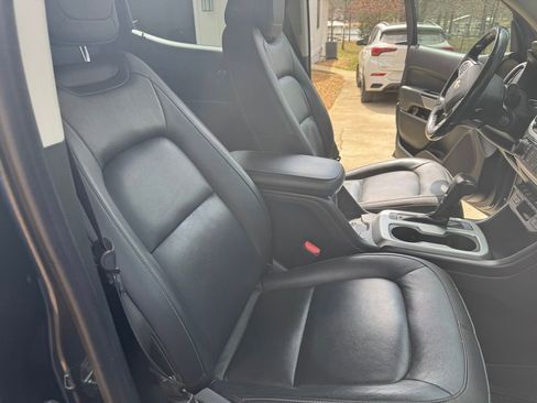 Used 2017 Chevrolet Colorado ZR2 image 7