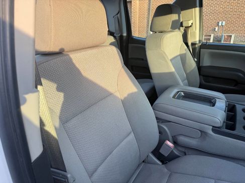Used 2016 Chevrolet Silverado 1500 W/T image 21