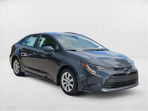 New 2025 Toyota Corolla LE image 6