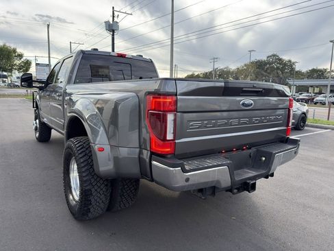 Used 2022 Ford F350 Lariat w/ Lariat Ultimate Package image 4