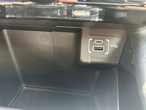 Used 2026 Jeep Compass Trailhawk AWD/4WD image 16