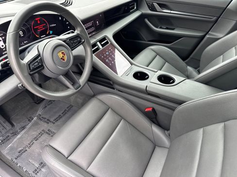 Certified 2021 Porsche Taycan 4S image 4