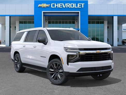 New 2026 Chevrolet Suburban LS w/ LS Custom Edition RWD image 7