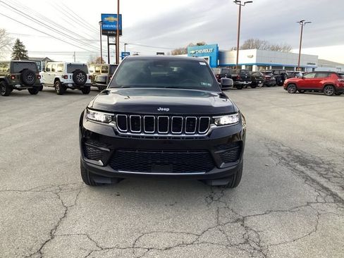 New 2025 Jeep Grand Cherokee Laredo X w/ Luxury Tech Group I AWD/4WD image 2
