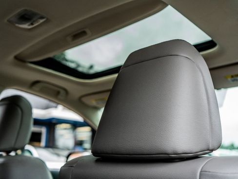 Used 2015 Honda CR-V Touring image 35