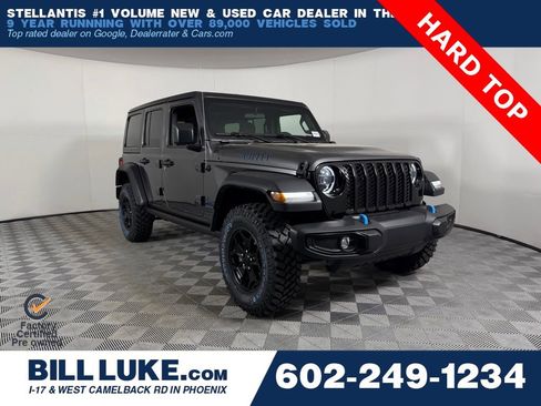 Used 2023 Jeep Wrangler Unlimited w/ Convenience Group image 1