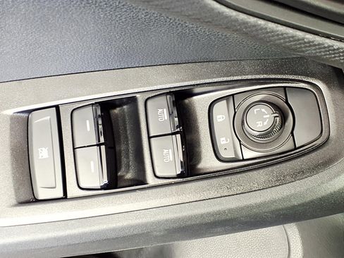 Certified 2025 Subaru Crosstrek 2.5i Sport image 15