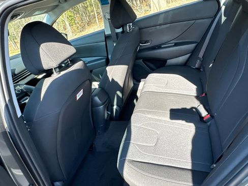 New 2026 Hyundai Elantra SE image 10