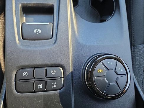 New 2025 Ford Ranger XLT w/ Black Appearance Package image 16