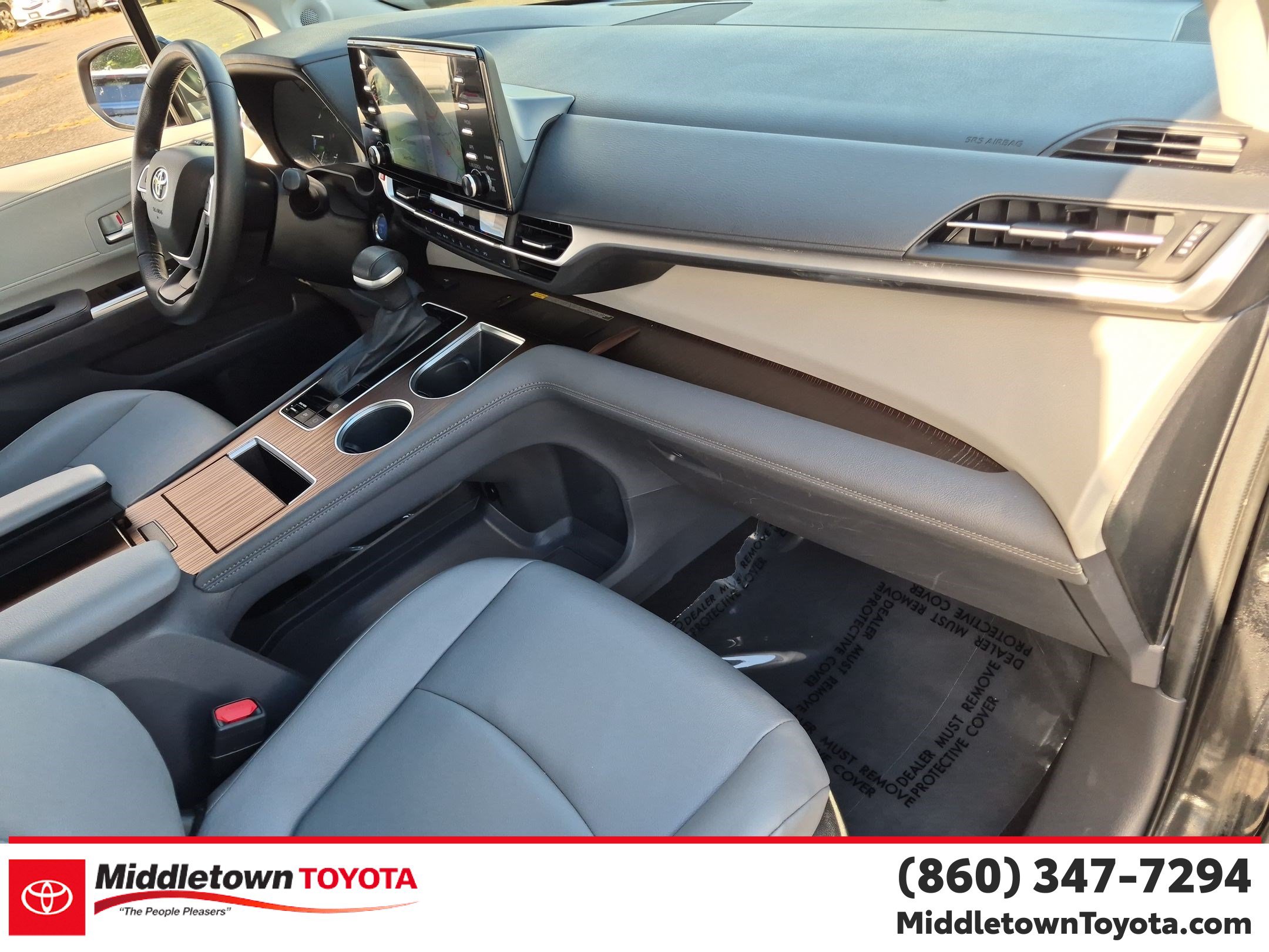 Certified 2024 Toyota Sienna XLE w/ XLE Plus Package AWD/4WD image 38