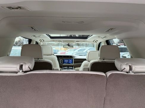 Used 2021 GMC Yukon XL Denali image 27