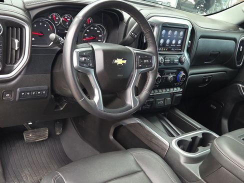 Used 2022 Chevrolet Silverado 3500 LTZ w/ LTZ Texas Edition image 16