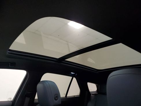 Used 2024 Honda Prologue Touring image 3