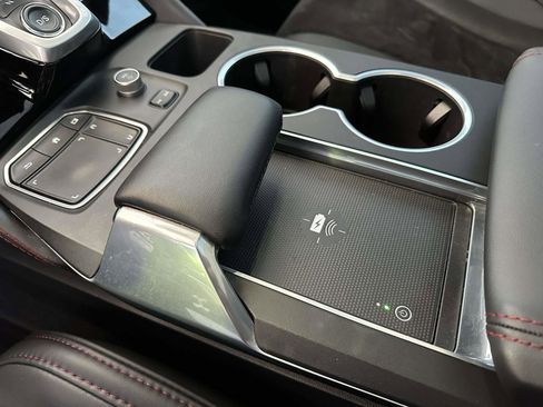 Used 2023 Acura MDX A-Spec image 34