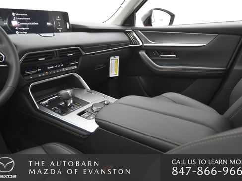 Certified 2025 MAZDA CX-70 Plug-In Hybrid w/ Premium Pkg image 29