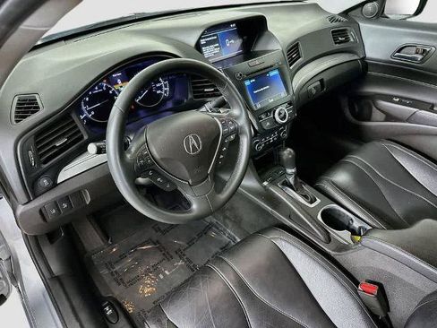 Used 2022 Acura ILX w/ Premium Package FWD image 2