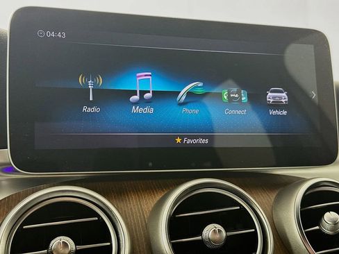Used 2020 Mercedes-Benz C 300 Sedan image 15