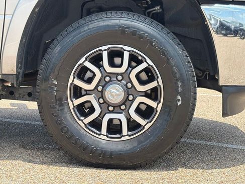 Used 2022 RAM 2500 Limited AWD/4WD image 8