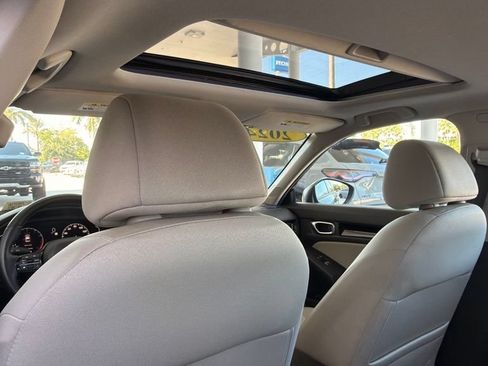 Used 2024 Honda Civic EX image 9