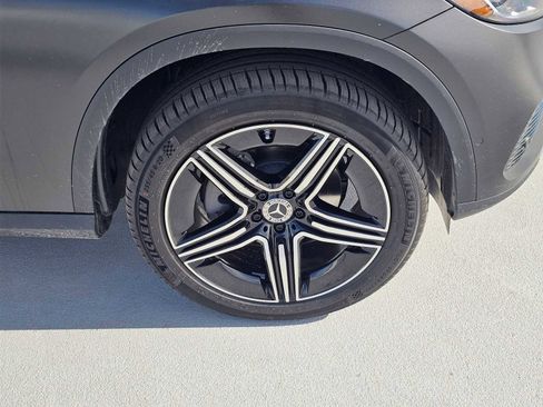 New 2026 Mercedes-Benz GLC 300 4MATIC image 9