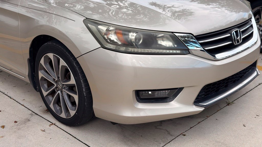 Used 2014 Honda Accord Sport image 4