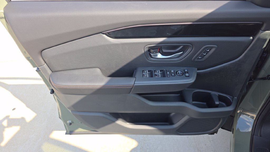 New 2026 Honda Pilot TrailSport image 24
