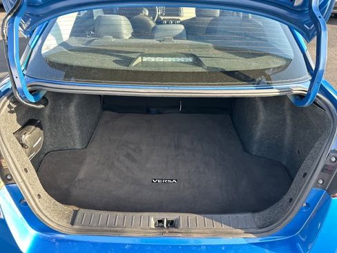 Used 2020 Nissan Versa SV image 25