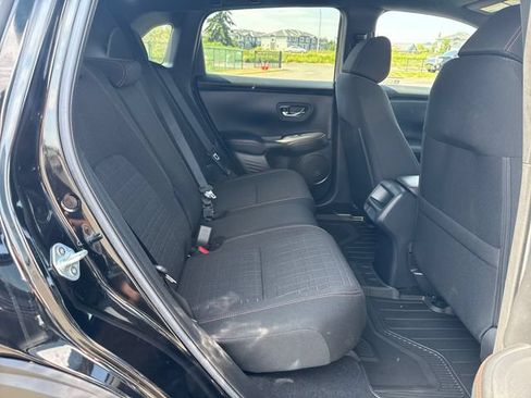 Used 2024 Honda HR-V Sport image 12