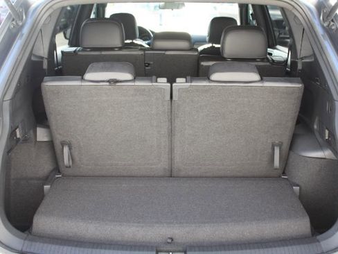 Used 2020 Volkswagen Tiguan SE R-Line image 15